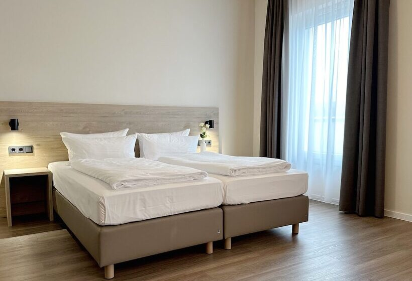 Dimas Hotel Ettenheim Rust