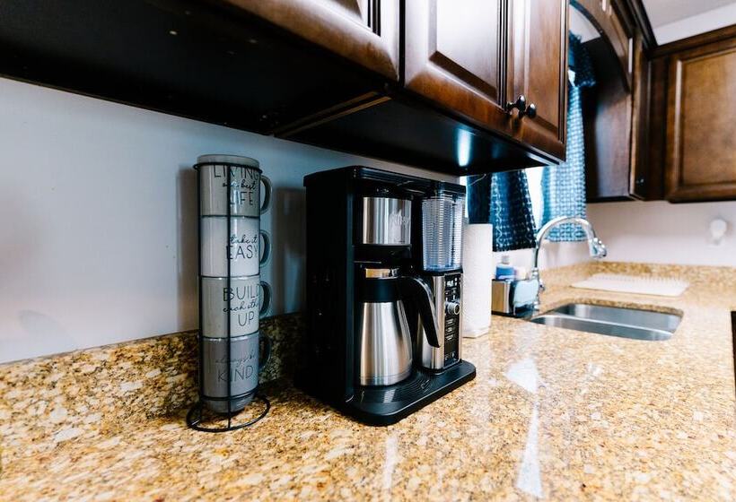 مبيت وإفطار Lux Experience