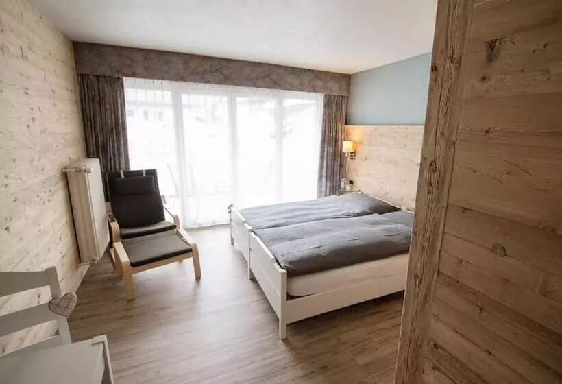 ホテル La Réserve