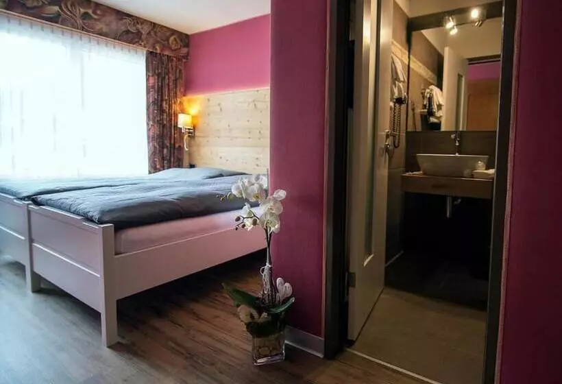 ホテル La Réserve