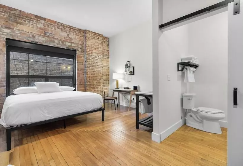 Hotelli The Literary