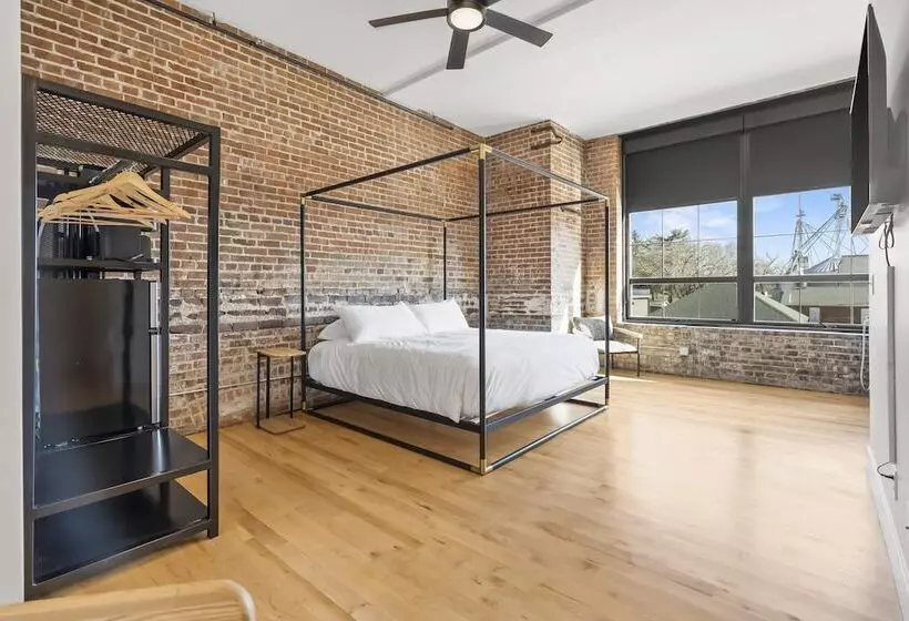 Hotelli The Literary