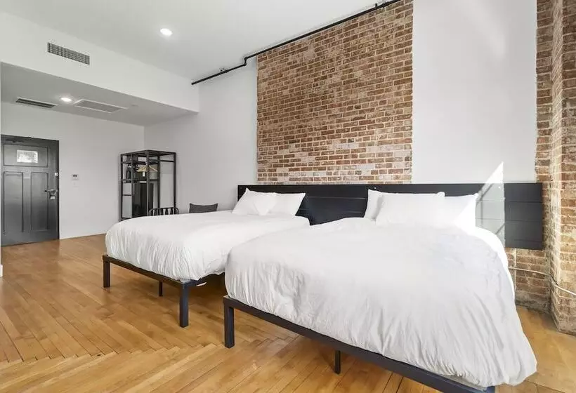 Hotelli The Literary