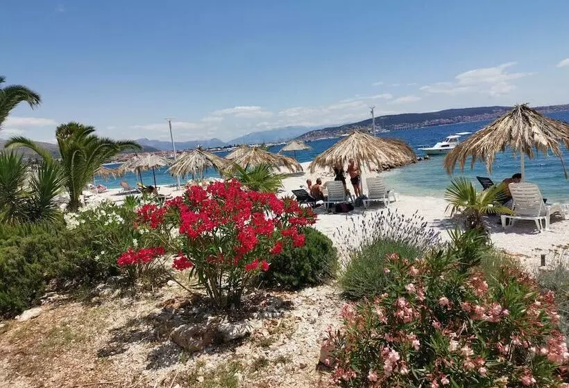 ホテル Villa Kairos