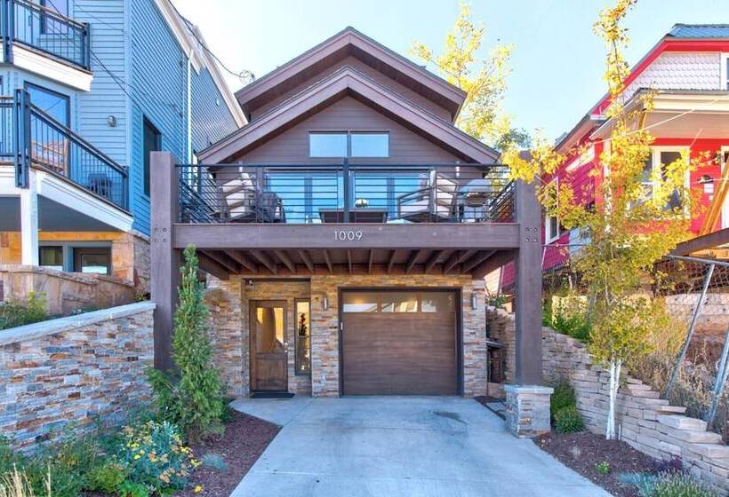 Empire 4 Bedrooms Pea 1009 By Kbm