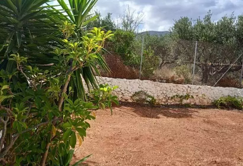 ペンション Room In Guest Room   Private Yard Studio 8 Km   5min Away From Malia