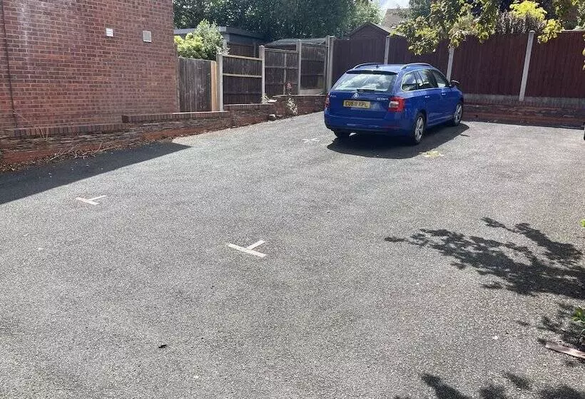レジデンス 3 Bed House In Stoke On Trent Free Sky Free Wifi
