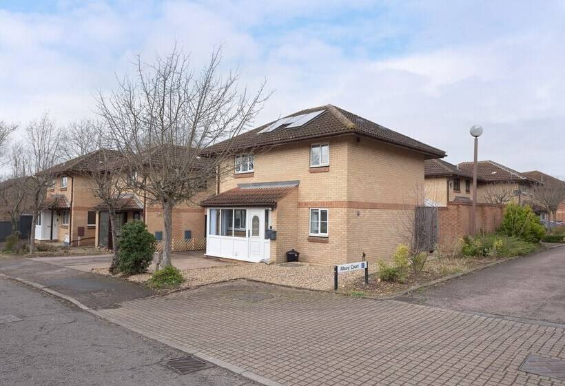 레지던스 Milton Keynes Close To Station 6 Bed Free Parking