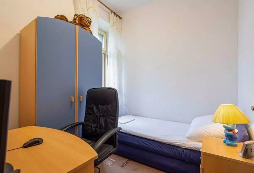 Residenssi Private House With Pool, Sea View And Big Garden