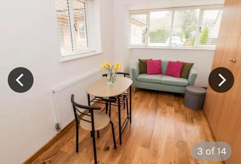 Reşedinta The Lodge At Bredon S Norton