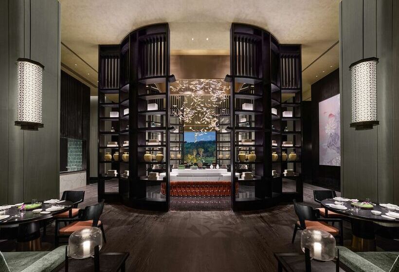 Otel Hilton Nanjing Niushoushan