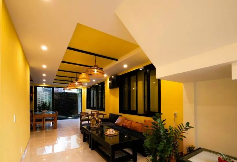 هتل Hoi An Town Center