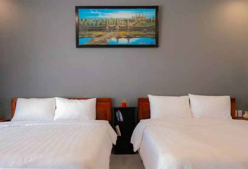 هتل Hoi An Town Center