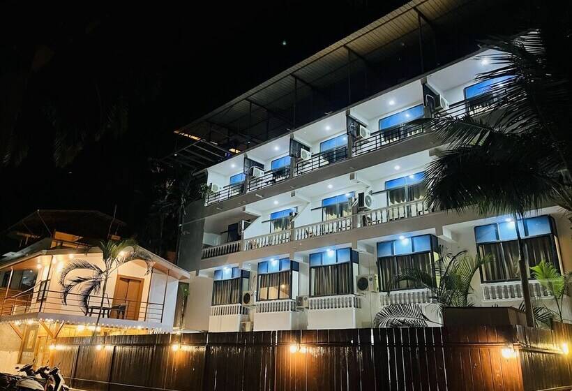 ホテル Pleasure Inn Near Turtle Beach Morjim