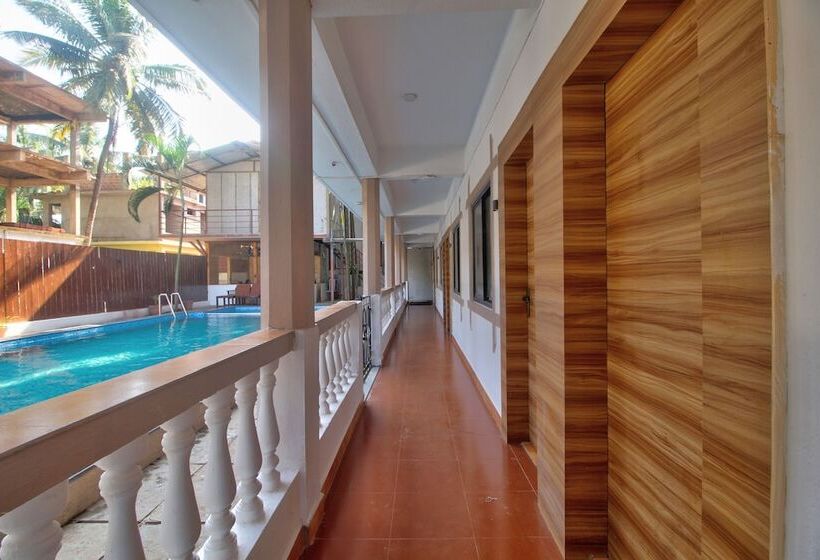 ホテル Pleasure Inn Near Turtle Beach Morjim