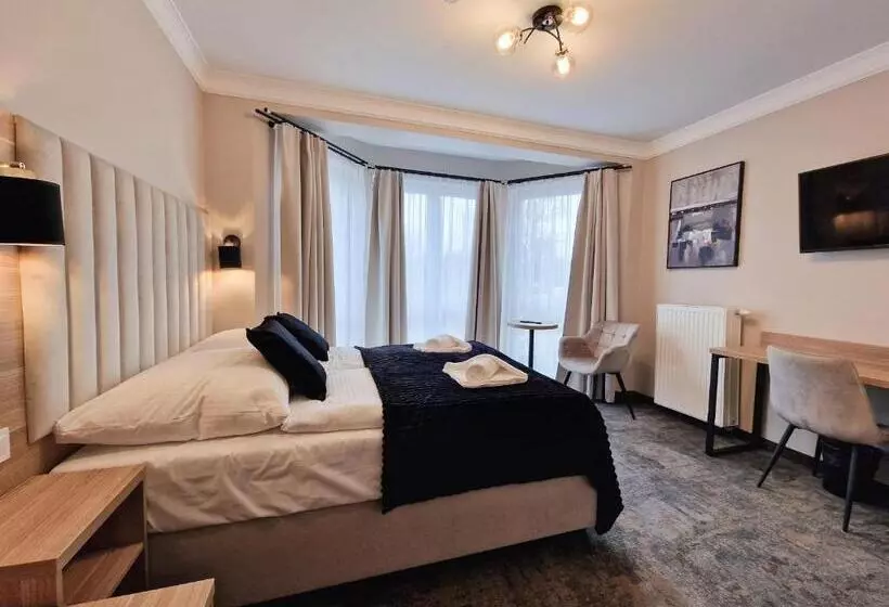 هتل Villa Cristal