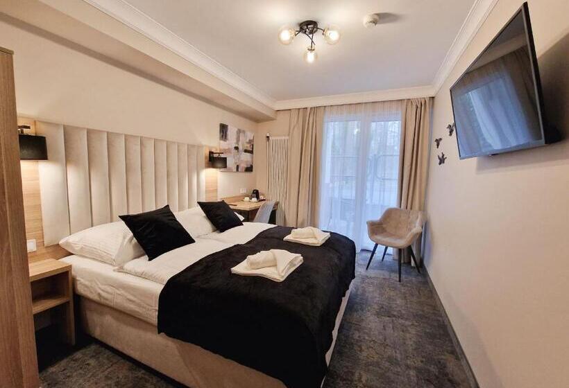 בית מלון כפרי Villa Cristal