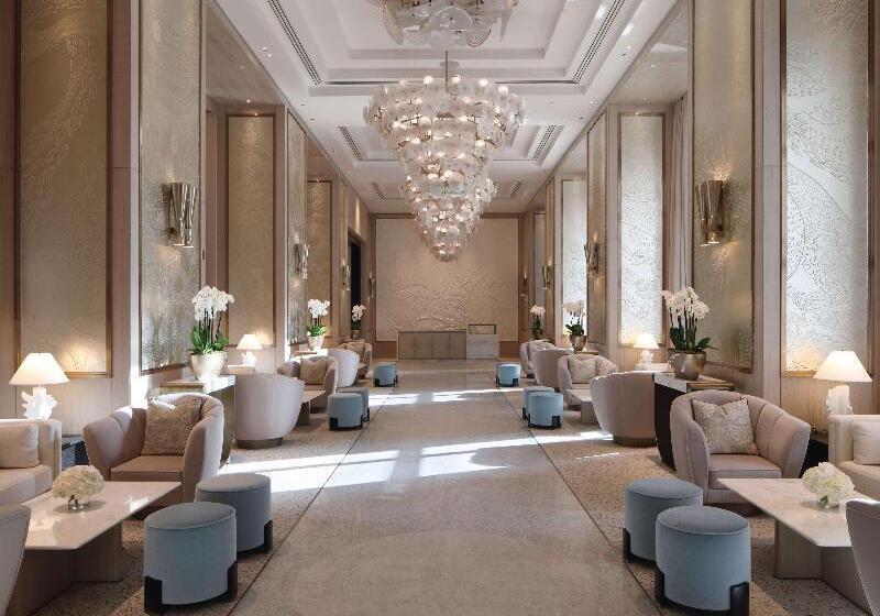 هتل Waldorf Astoria Doha West Bay