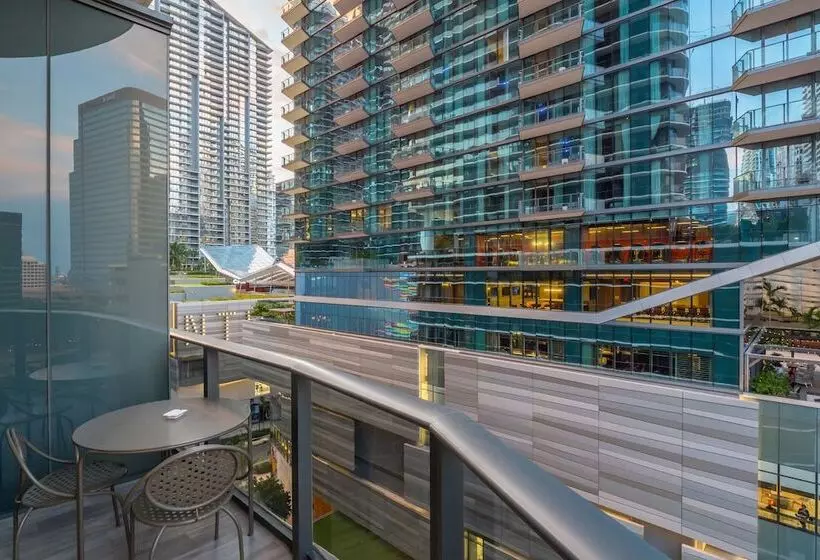 Suites At Sls Lux Brickell Managed By Ce