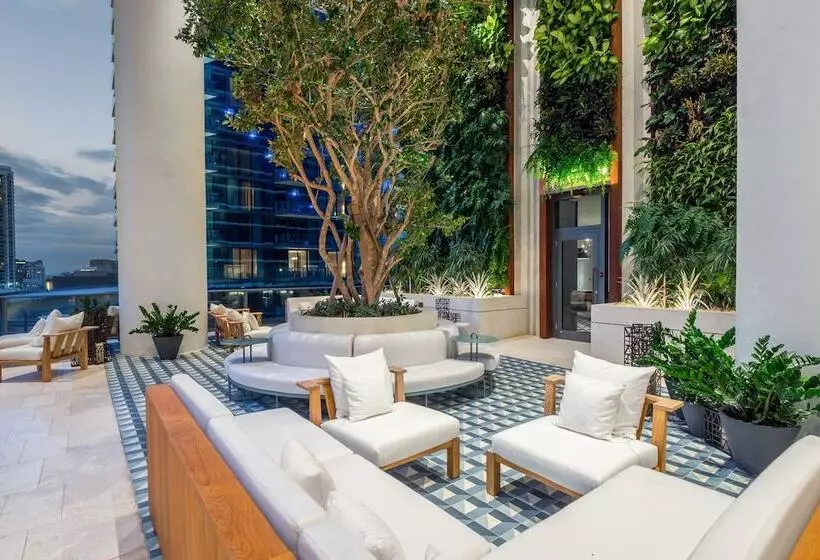 Suites At Sls Lux Brickell Managed By Ce