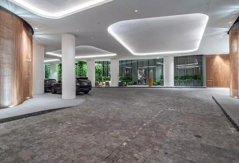 Suites At Sls Lux Brickell Managed By Ce