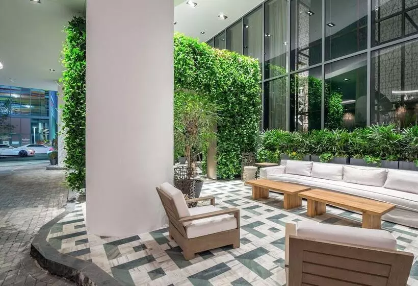 Suites At Sls Lux Brickell Managed By Ce