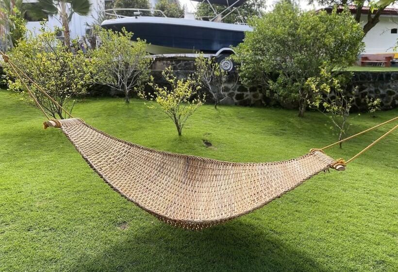 Tongatok Cliff Resort