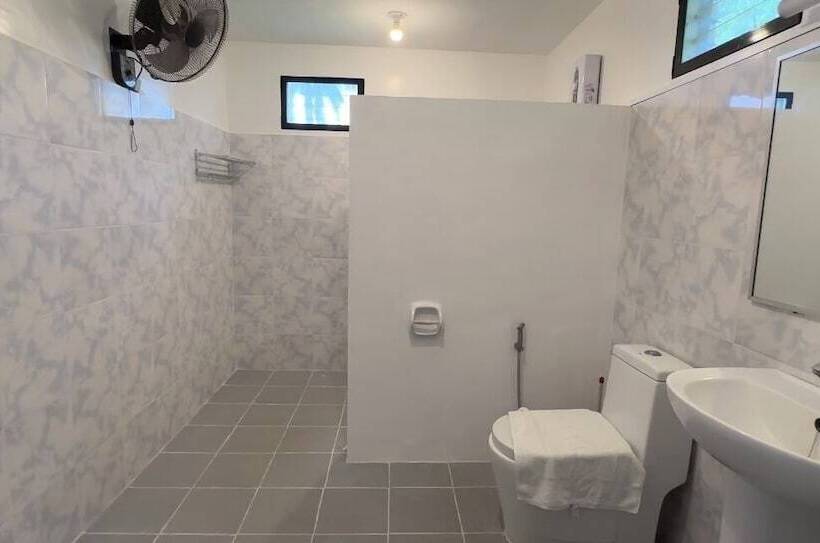 Tongatok Cliff Resort