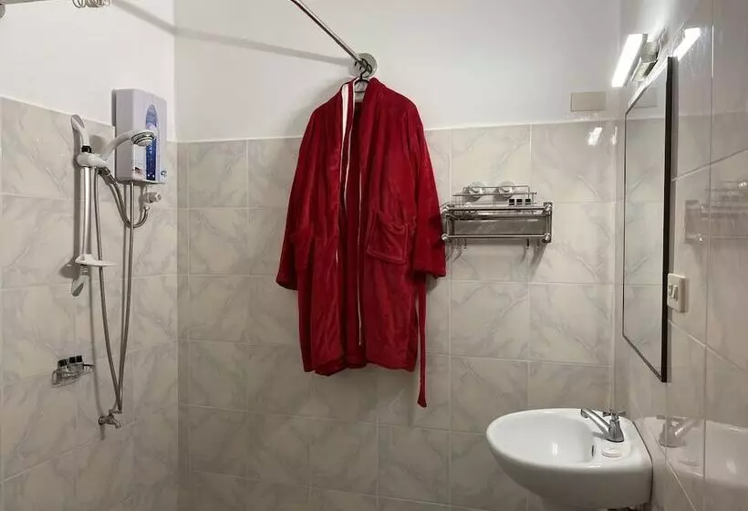 Tongatok Cliff Resort