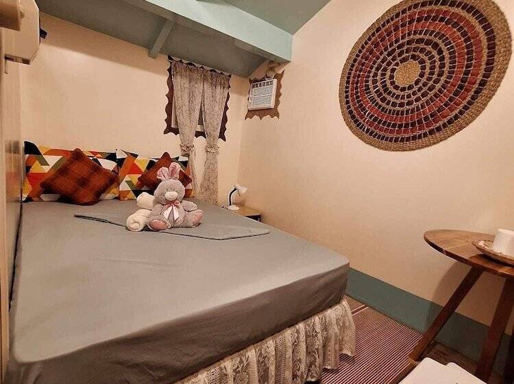 Balai Vivencio Hostel