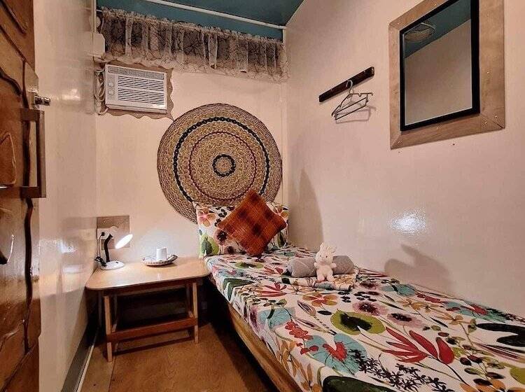 Balai Vivencio Hostel