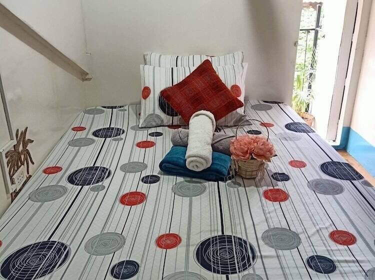 Balai Vivencio Hostel