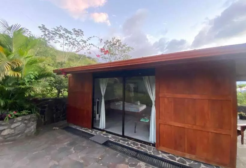 Hotelli Chorotega Cabina