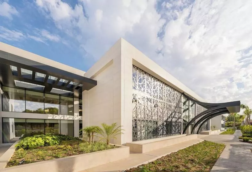 ホテル Eurostars Oasis Marbella