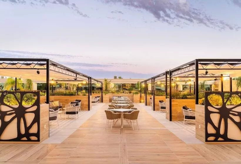 ホテル Eurostars Oasis Marbella