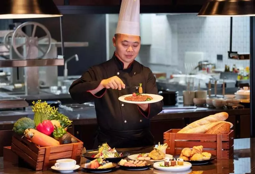 هتل Four Points By Sheraton Chongqing, Yongchuan