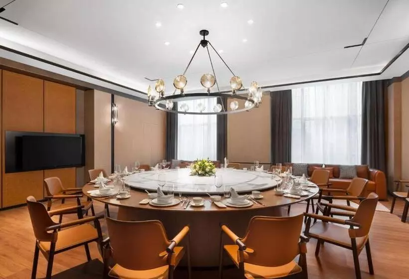 هتل Four Points By Sheraton Chongqing, Yongchuan