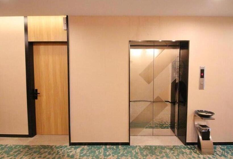 فندق Green Tree Inn Jiangsu Changshu Southeast Yuyue Square