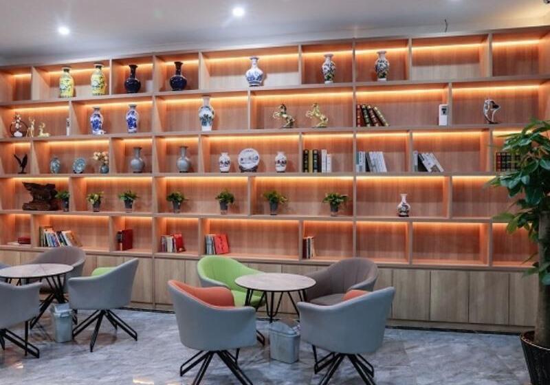 Hotel Greentree Inn Express Shandong Qingdao Chengyang District Aodong Road