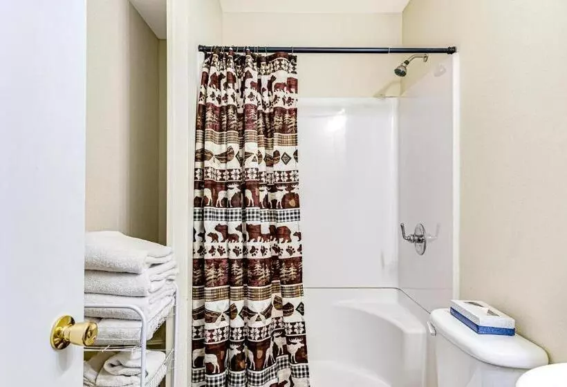 Hotelli Pines 4058