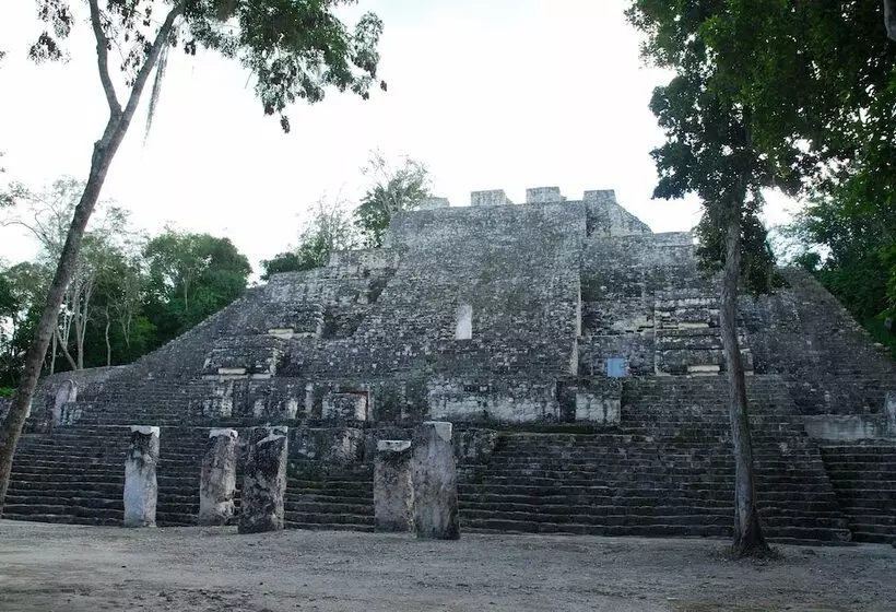 Hotelli Puerta Calakmul