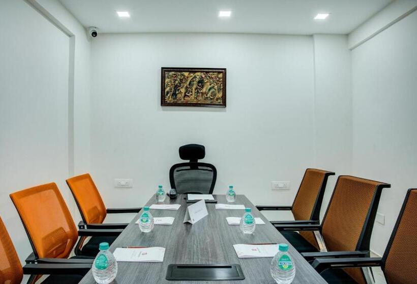 酒店 Sterling Inn Bangalore International Airport