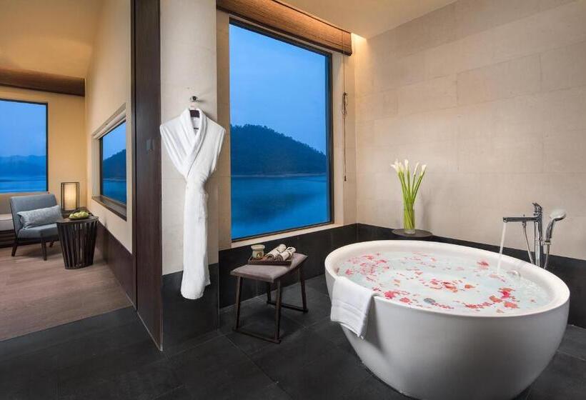 リゾートホテル Ahn Lan Qiandaohu