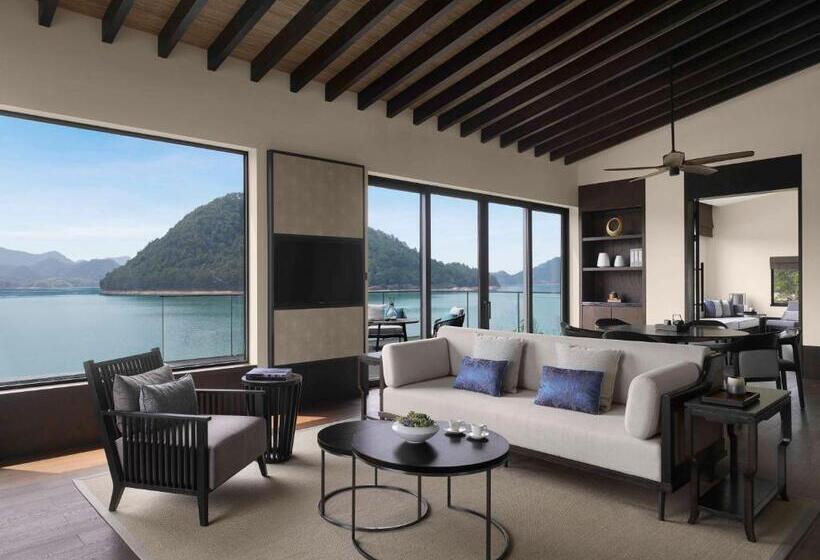 リゾートホテル Ahn Lan Qiandaohu