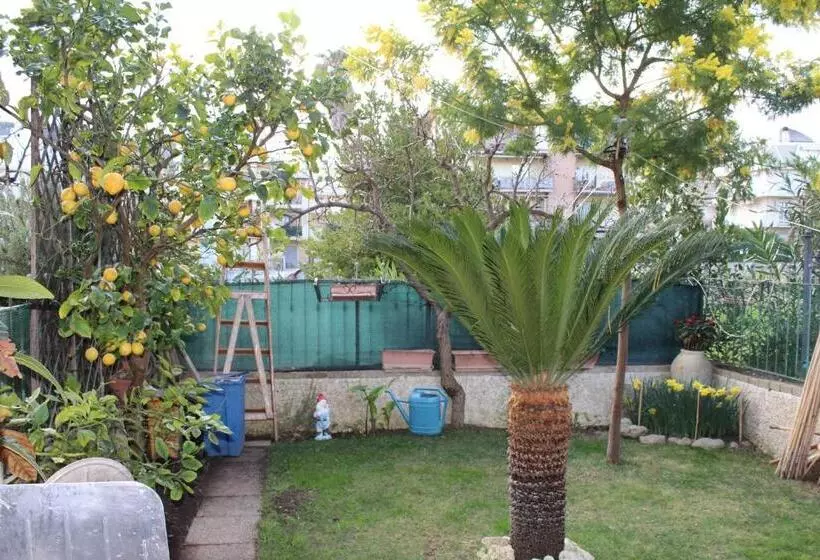 B&b Villa Lilla Spiaggia Inclusa E Bici Gratuite A San Benedetto Del Tronto Camere Con Terrazzo E Co