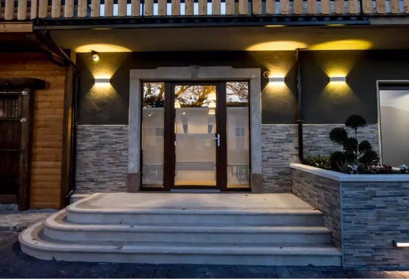 Aamiaismajoitus (B&B) L Antica Quercia