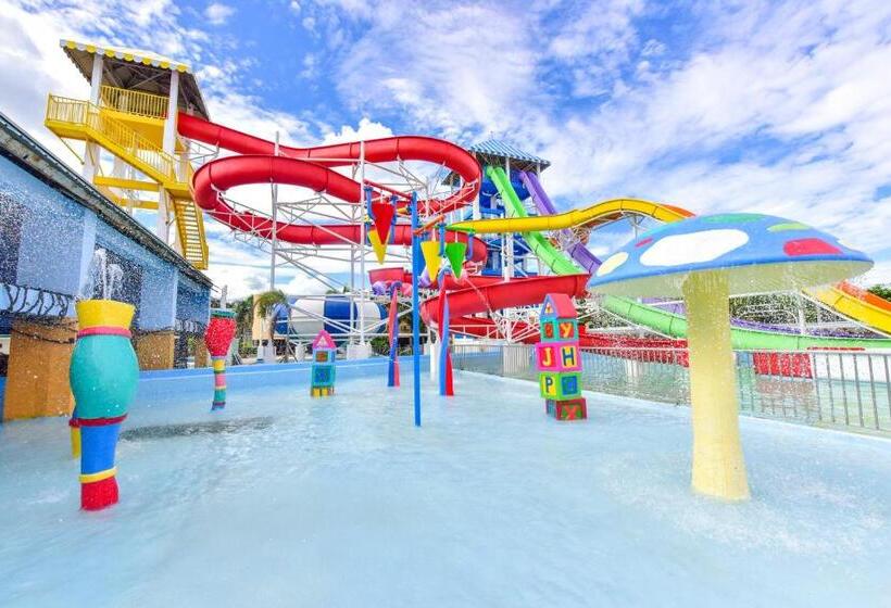 Eon Centennial Resort Hotel & Waterpark