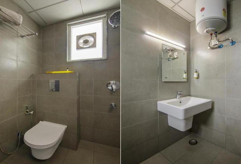 Hotel Treebo Noida Express