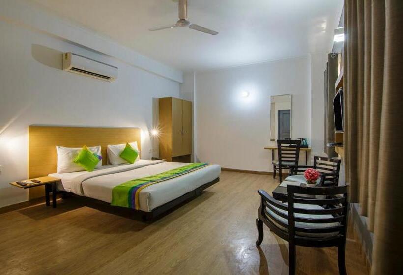Hotel Treebo Noida Express