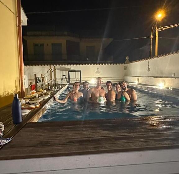 膳宿费 A & G Relaxs